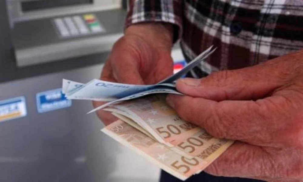 Προκαταβολή σύνταξης πριν το Πάσχα: Σήμερα οι τελευταίες αιτήσεις